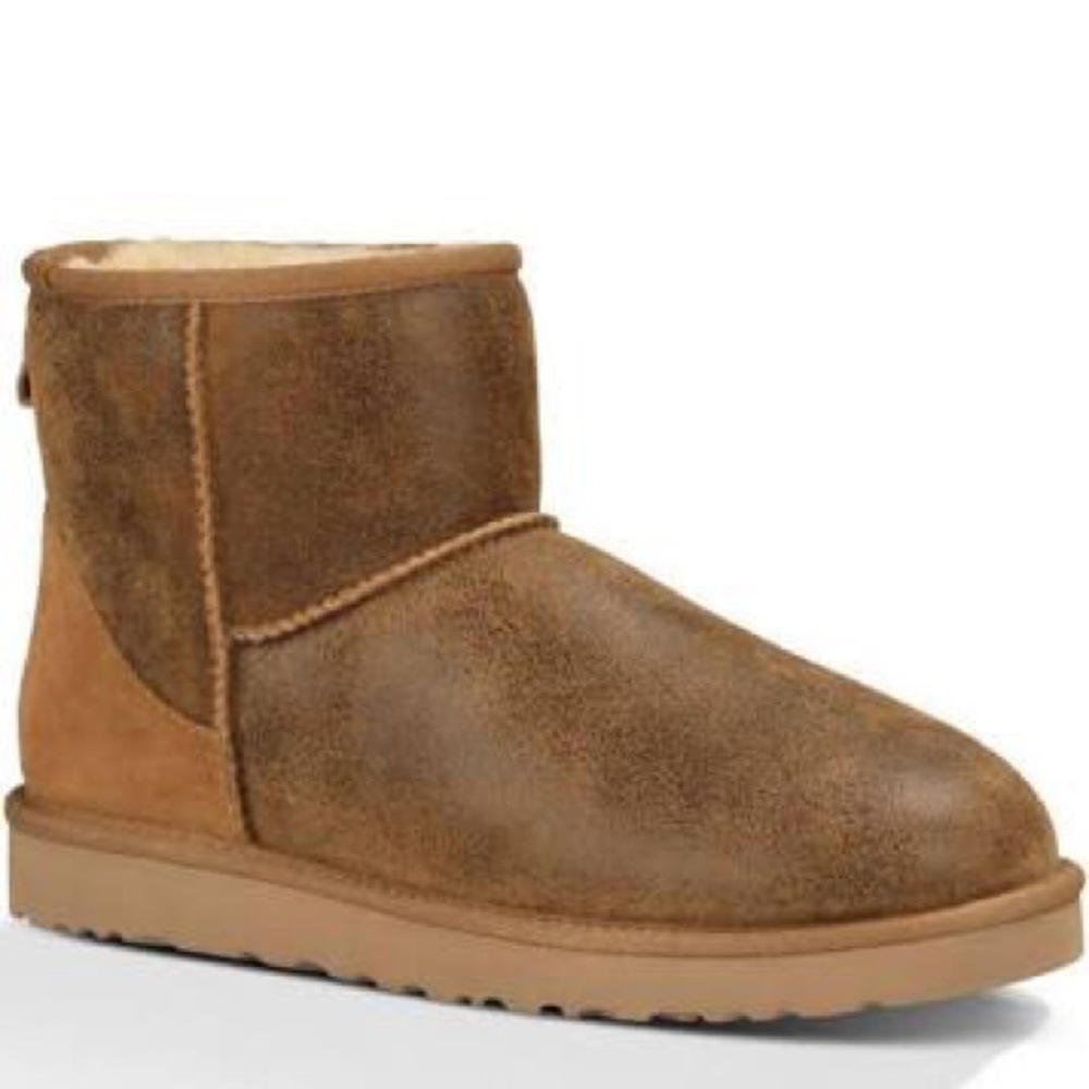 UGG Classic Mini Bomber Boot